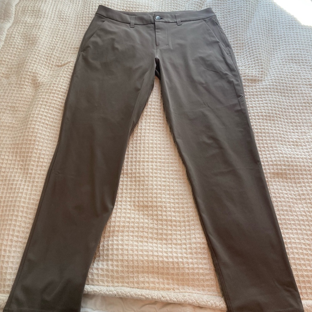 lululemon athletica Men's Commissioner Pants Size 31 (Worn Once)